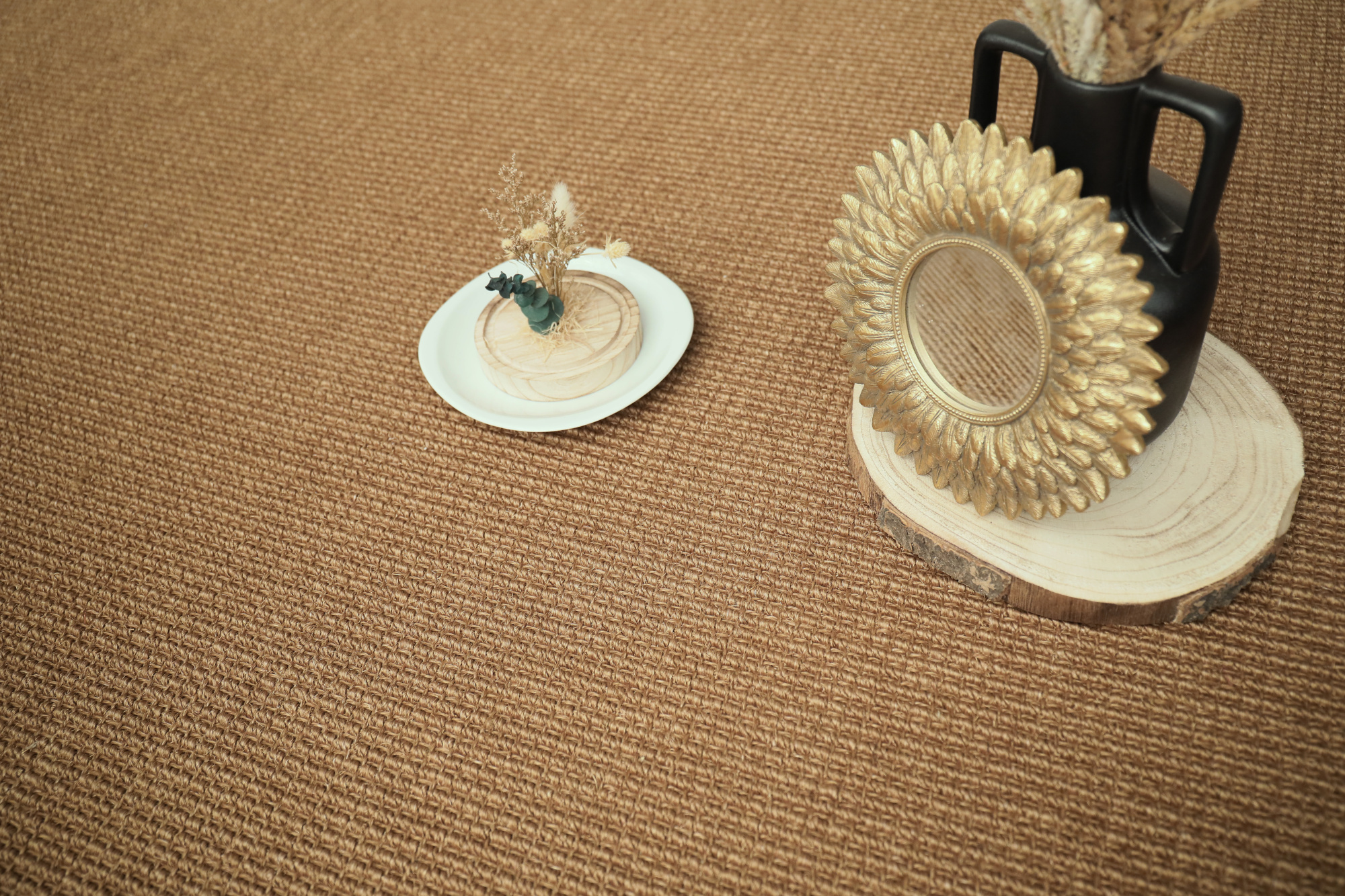Sisal Loop Havane avec relief naturel et tissage irrégulier propre aux fibres végétales