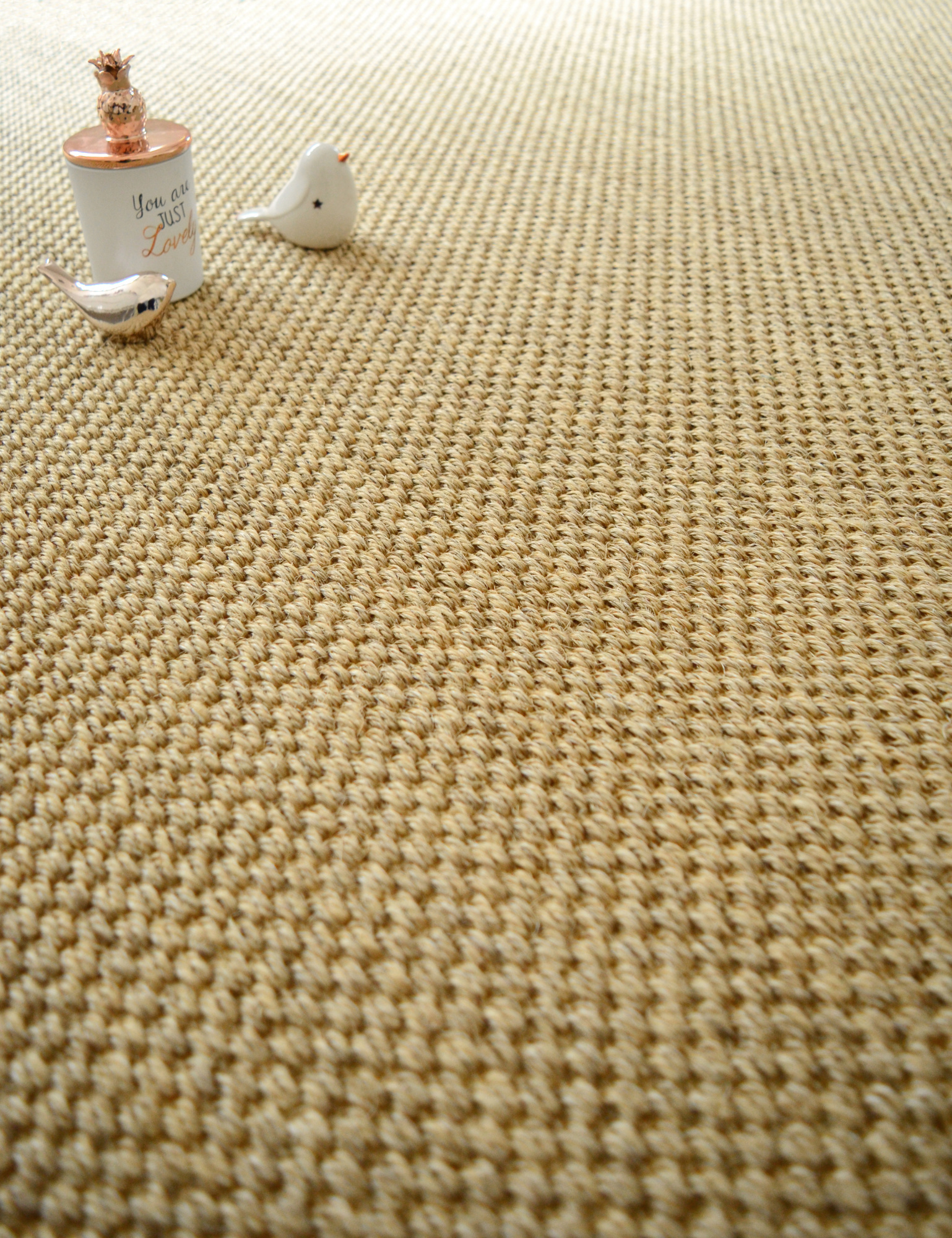Sol Sisal - Muse - Champs de blé dans une ambiance douce avec objets déco et fibres végétales authentiques