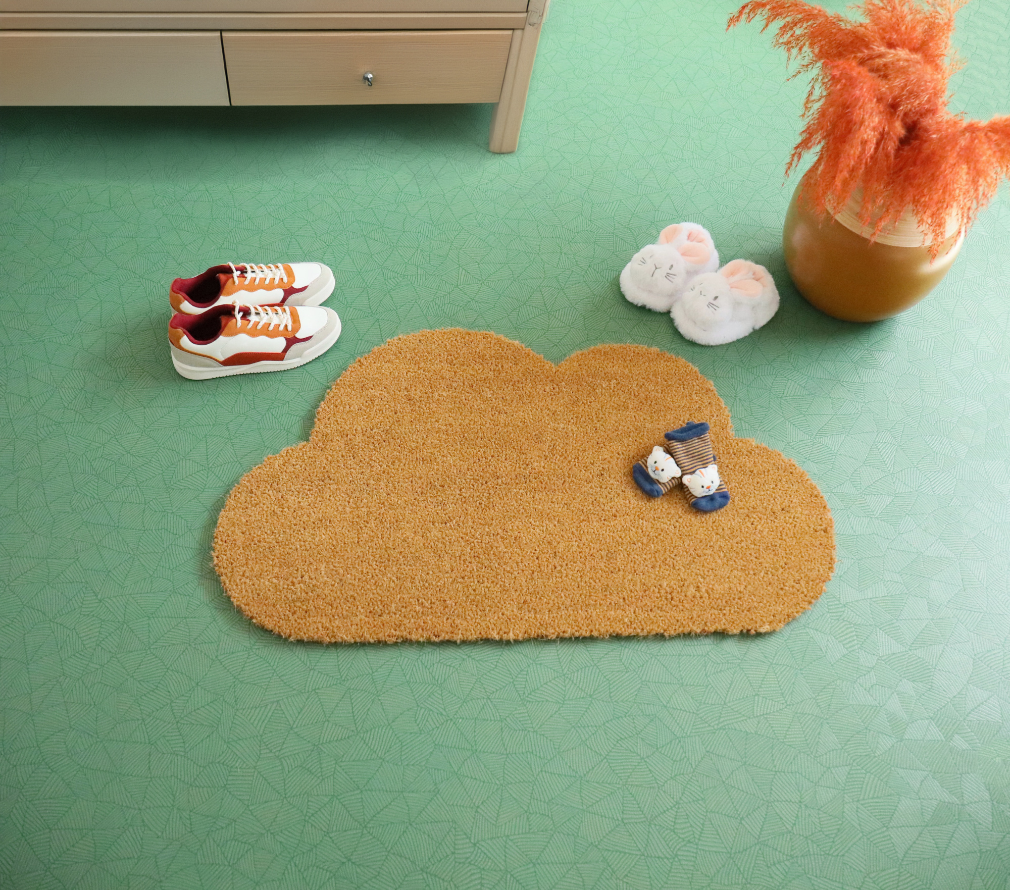 Tapis d'entrée déco Nuage - Fibre de Coco 17mm - Écru, forme nuage ludique pour une entrée pleine de douceur