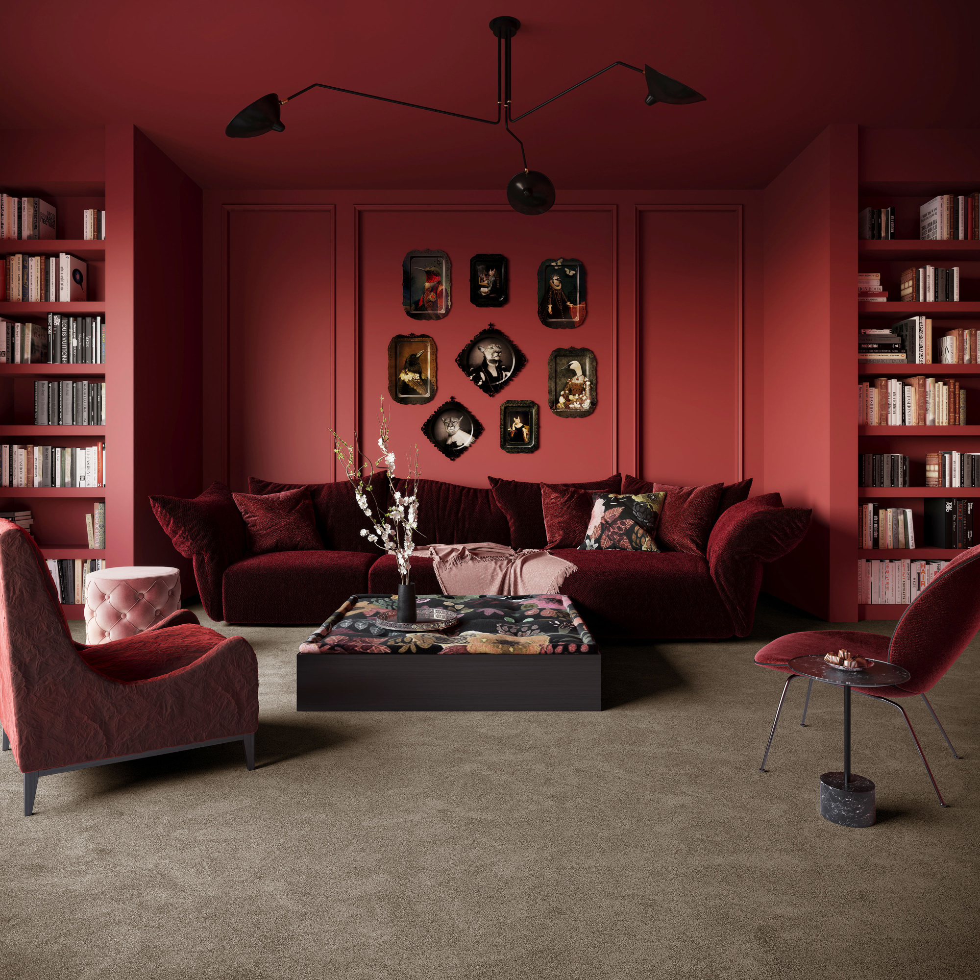 Moquette Chroma Sense Marron tonka dans un salon profond entouré de bibliothèques et de cadres décoratifs