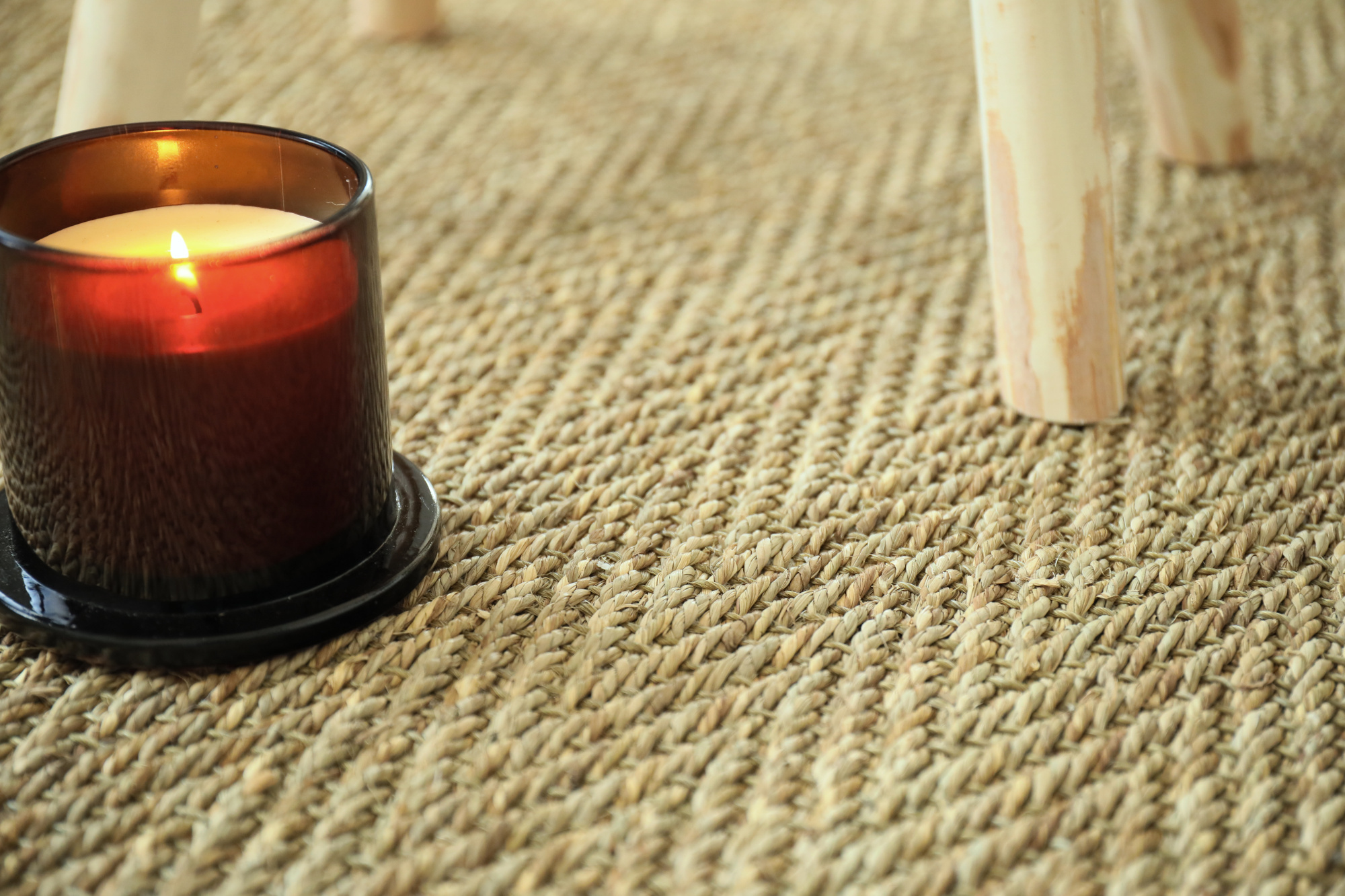Jonc de mer Fin Chevron - Naturel brut avec fibres végétales non teintées et motif chevrons authentique