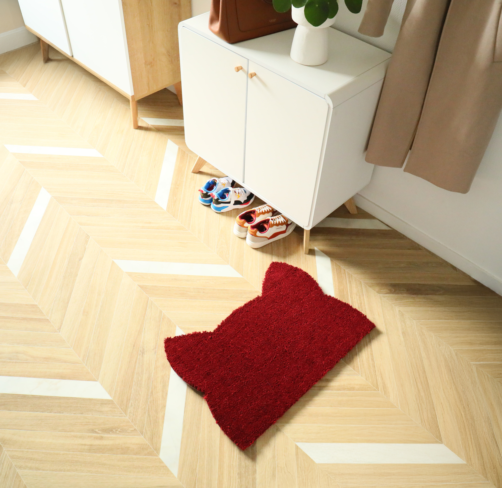 Tapis d’entrée déco Chat - Fibre de Coco 17mm - Rouge, paillasson félin en fibres naturelles de coco teintées