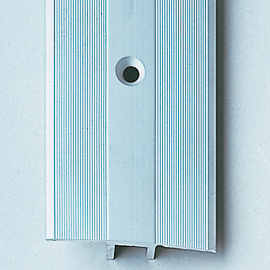 Barre de seuil 1256 Symétrique PPS Alu incolore 0,90 m vue du dessus avec système de fixation intégré