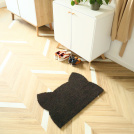 Tapis d’entrée déco Chat - Fibre de Coco 17mm - Brun en forme de tête de chat sur parquet clair