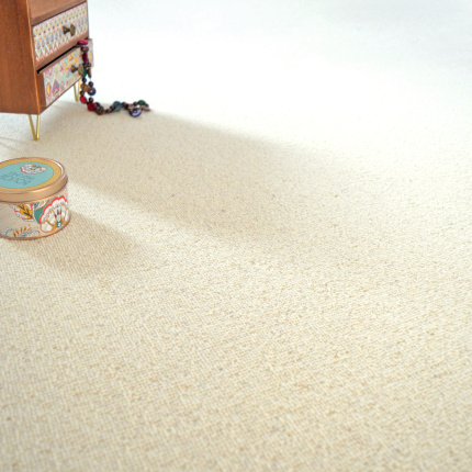 Moquette naturelle en laine - Dolce Vita - Milkshake vanille dans une chambre à l’ambiance douce et lumineuse