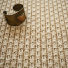 Tissé plat aspect naturel - Backstage - Biscuit associé à un mobilier extérieur élégant dans une ambiance méditerranéenne