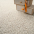 Moquette naturelle en laine Wooly - Nude avec cœur décoratif et texture bouclée en laine vierge