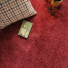 Moquette Délicatesse - Rouge gourmand révélant son velours dense et son coloris rouge chaleureux