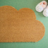 Tapis d'entrée déco Nuage - Fibre de Coco 17mm - Écru, silhouette arrondie aux contours doux et décoratifs