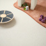 Tissé plat aspect naturel Zen Crème délicat, revêtement durable adapté aux espaces intérieurs et extérieurs